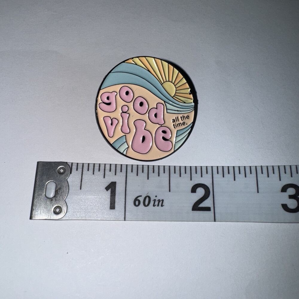 Good Vibe Sunrise Pin Brooch - Picture 1 of 2